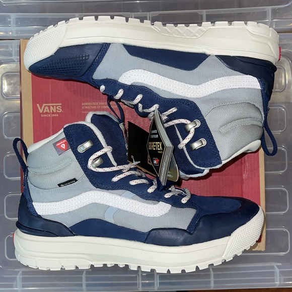 New VANS Ultrarange EXO Hi Gore-Tex MTE 2 in Dress Blue/ High Rise - Picture 11 of 16
